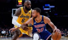 熊猫体育官方-勇士惨败湖人，库里未能拯救球队的简单介绍