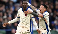 熊猫直播APP-关于切尔西客场战胜莱斯特城，领先稳固位置的信息