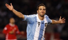 熊猫体育官方-绿茵兵法，韩国轻取墨西哥，皮克高光诠释老将价值