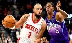 熊猫直播tv-爵士主场胜火箭，将系列赛扳平至2-2