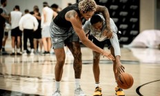 熊猫直播tv-马刺队众将获得休息，备战下一场比赛的简单介绍