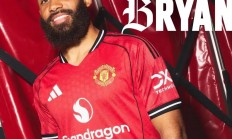 熊猫体育官方-博尔顿主场擒曼联：红魔遭遇连败危机