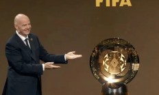 熊猫体育官方-包含快讯：国际迈阿密抵达美国备战世俱杯的词条