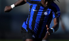 熊猫体育-巴西女足对阵意大利，激战一触即发