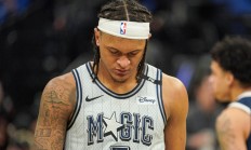 熊猫直播平台-猛龙队击败魔术队晋级东部半决赛