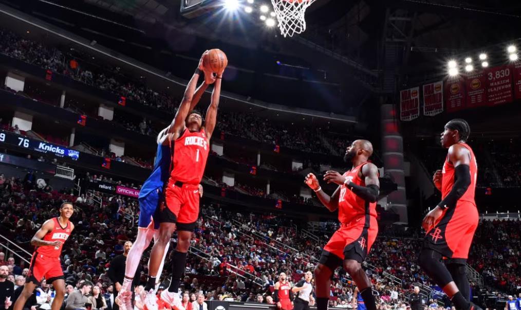 北特拉队球员热火朝天备战下轮 北特拉队球员热火朝天备战下轮