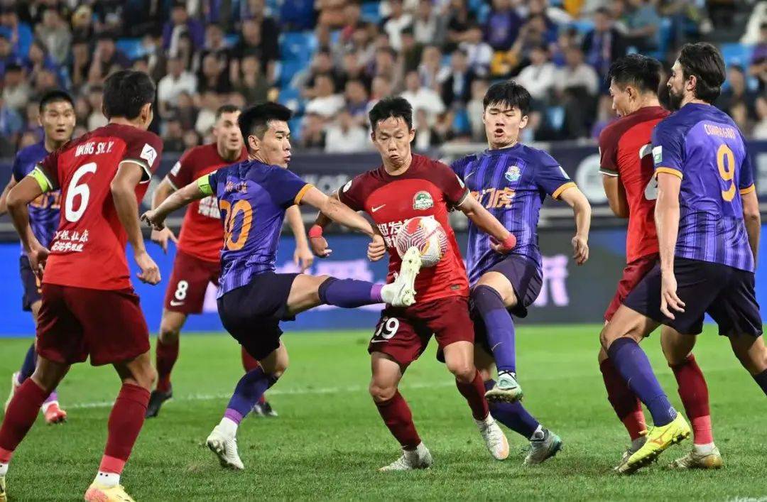 江苏肯帝亚队主场大胜天津津门虎队