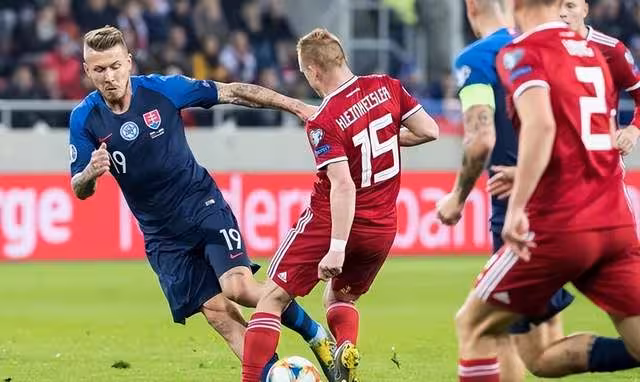 匈牙利队主场击败对手，豪取胜利