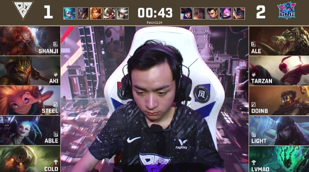 MAD碾压T1，Doinb团战一打五强强对话小组赛，强势挺进下一轮