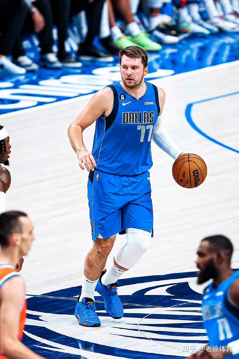 独行侠后卫东契奇:连续20+得分创新纪录,表现持续火热 独行侠后卫东契奇:连续20+得分创新纪录,表现持续火热