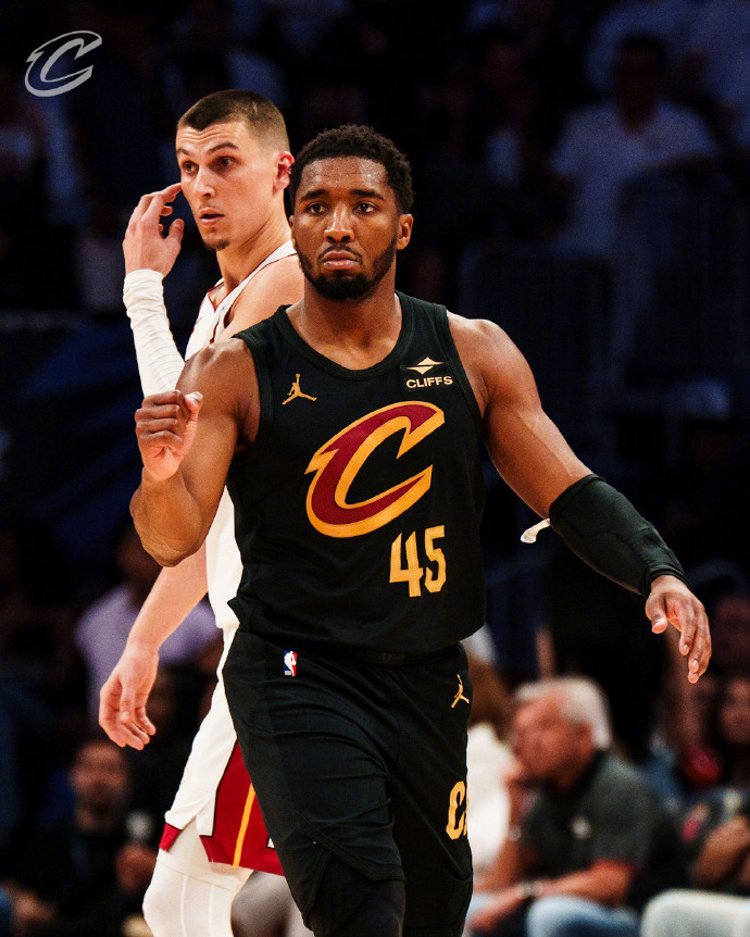 热火大胜步行者升至东部第二 热火大胜步行者升至东部第二