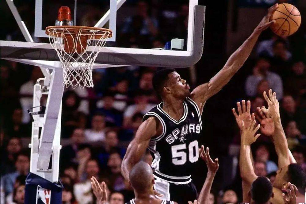 抢战战绩连败76人豪砍五双没用 抢战战绩连败76人豪砍五双没用