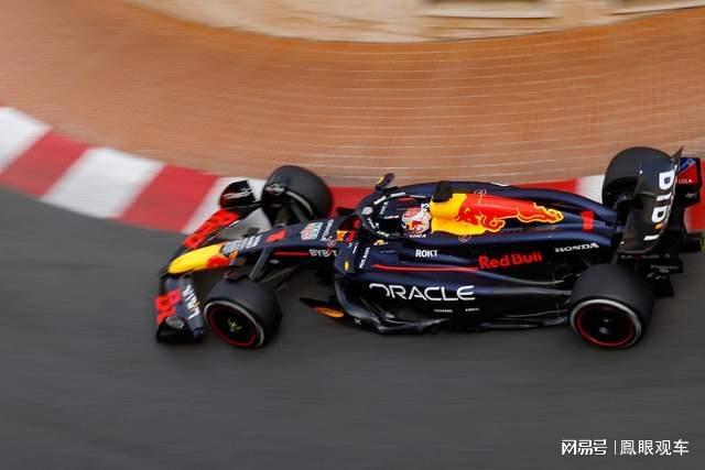 关于法拉利翻盘红牛车队,汉密尔顿惊艳四座的信息 关于法拉利翻盘红牛车队,汉密尔顿惊艳四座的信息