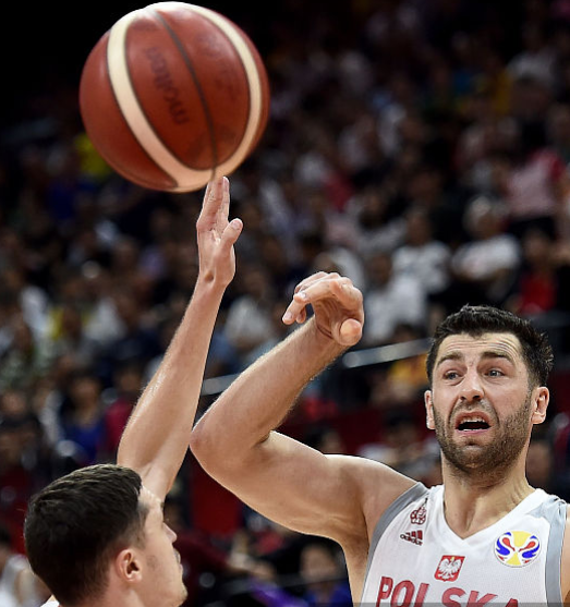 波兰男篮爆冷阿根廷男篮，戈贝尔打破历史纪录的简单介绍