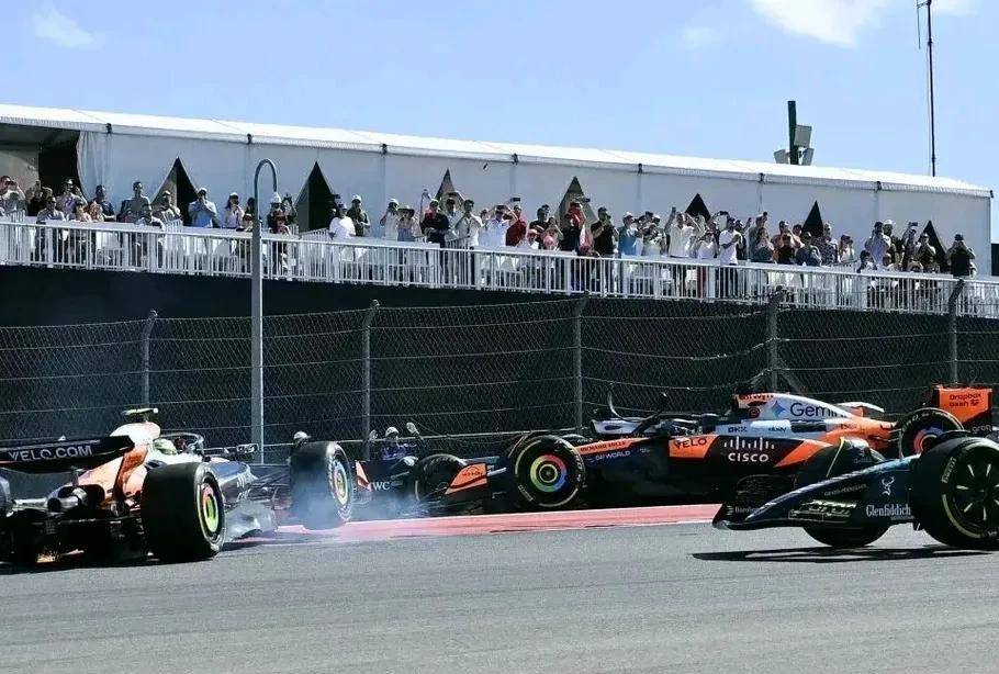 关于迈凯伦横扫红牛车队，阿隆索状态火热的信息