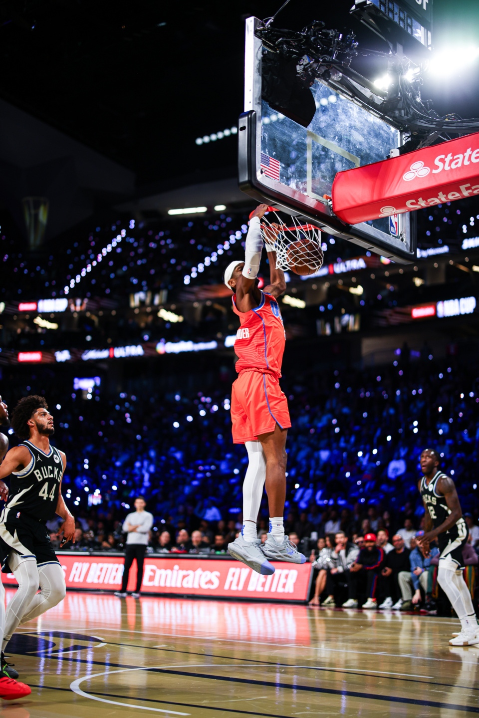 关于雄鹿险胜四川队,詹姆斯扛起全队的信息 关于雄鹿险胜四川队,詹姆斯扛起全队的信息