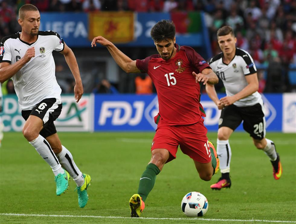 奥地利队横扫葡萄牙队，波尔统治全场的简单介绍