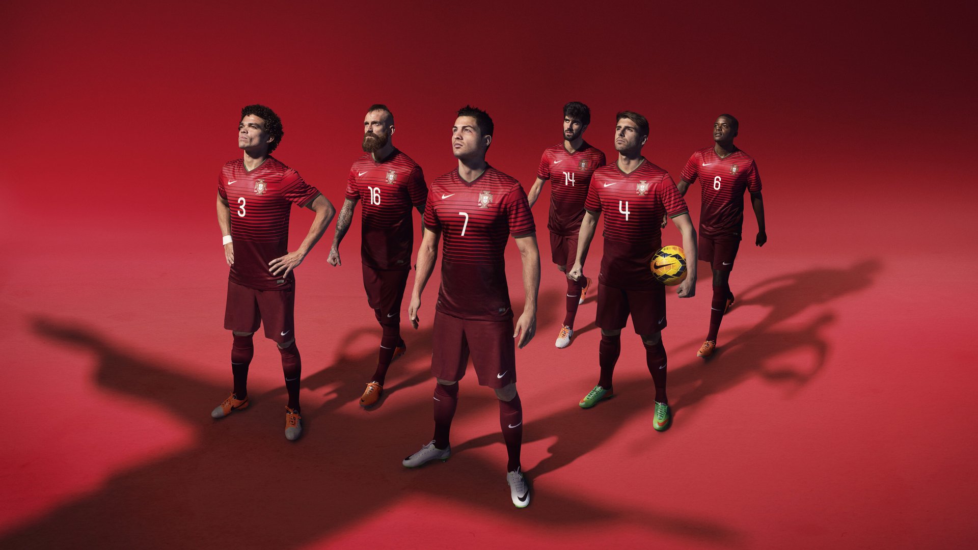 法网红土之神到年终室内王者,纳达尔的终极逆转,正在此刻